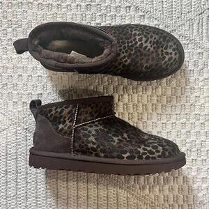 UGG Classic Ultra Mini Caspian Genuine Calf Hair Boots in Burnt Cedar